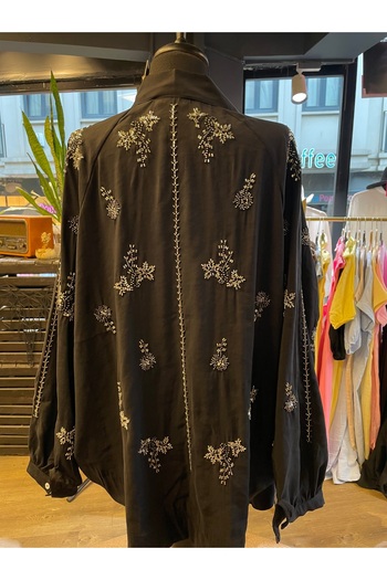 Forever Women's Stone Embroidered Long Sleeve Cotton Kimono