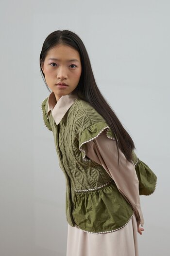 Ceylan Otantik Khaki Ruffled Knit Vest