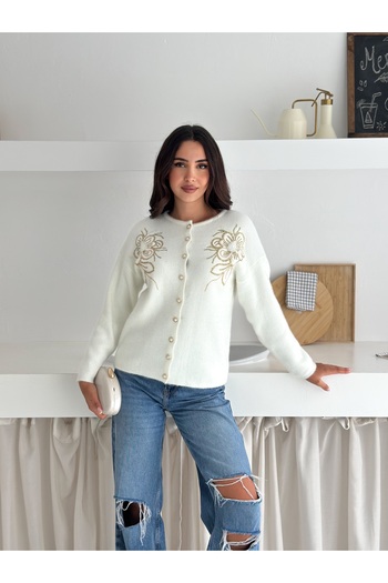 b buhari bykoc Soft Textured Flower Patterned Buttoned Knitwear Cardigan
