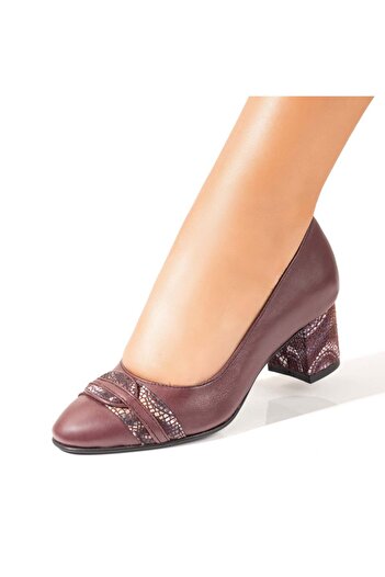 BMoD Burgundy women's shoes with a block heel and a print, made of genuine leather MOD10224