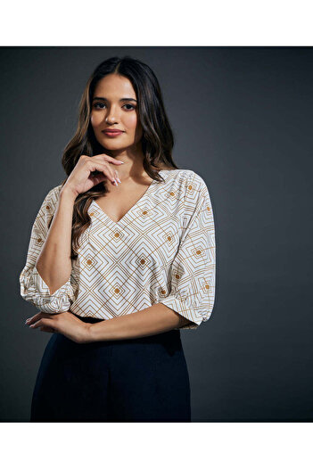 Zigzag Printed Vneck Half sleeve top