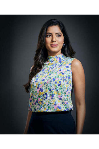 Zigzag Sleeveless Printed Satin Top
