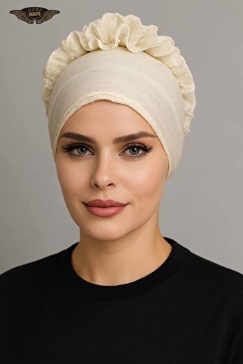 ALADİYAR Ruffled Bonnet
