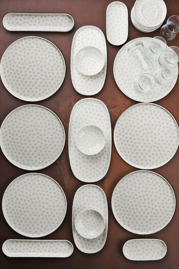 Bev Kitchen Lunares 29 Piece Porcelain Breakfast Set Breakfast Set & Set for 6 People