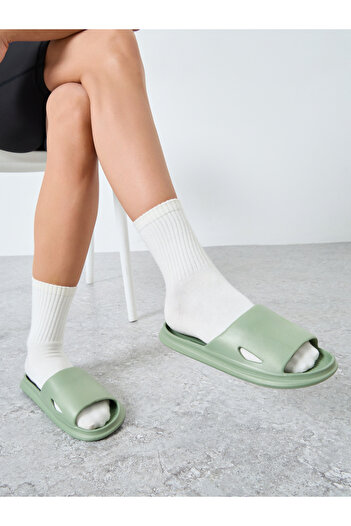 Styli Green Comfort Side Cut Slides