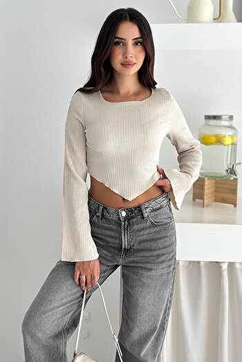 Noa Noa İspanyol Kol Ribanalı Sivri Etek Uçlu Crop Bluz – Modern & Vücuda Oturan Stil