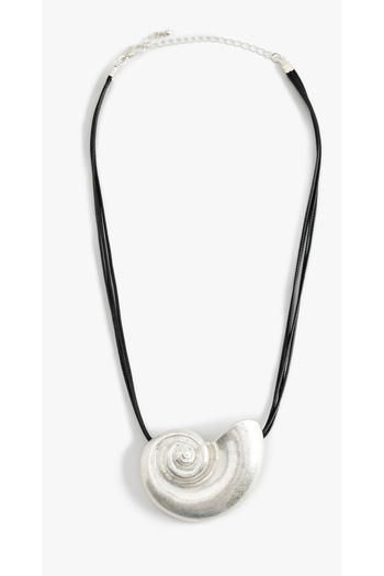 Koton Necklace with Sea Shell Detail