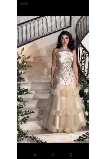 NALA FASHION Distinctive evening dress