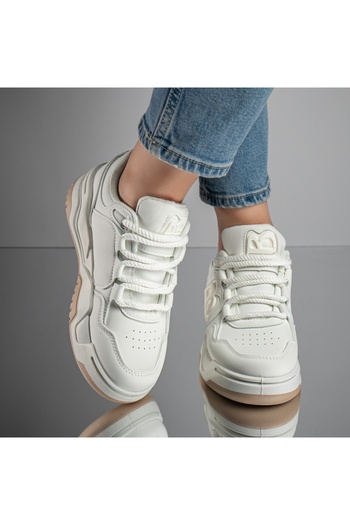 BMoD White women's sneakers with a thick sole MOD11743