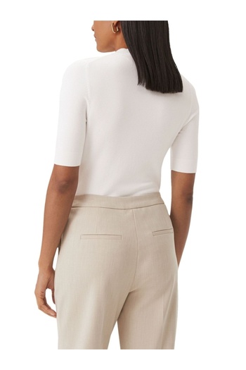 comma Women's thin sweater with 3/4 sleeves and neckline at the base of the neck, White, 40
