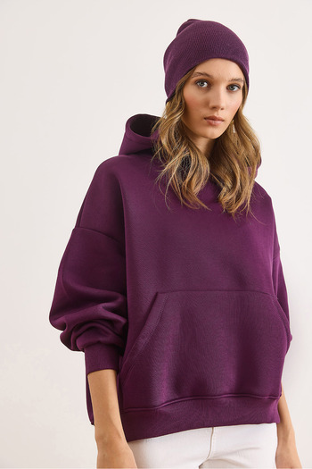 Olalook Women's Purple Back Culture Embroidered Raised Oversize Sweatshirt Swt-19000755