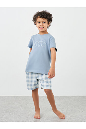 Styli NYC Print T-Shirt and Checked Shorts Set