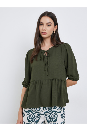 Take Two By Styli Women Tie-Up Neck Top and Printed Pants Co-Ords
