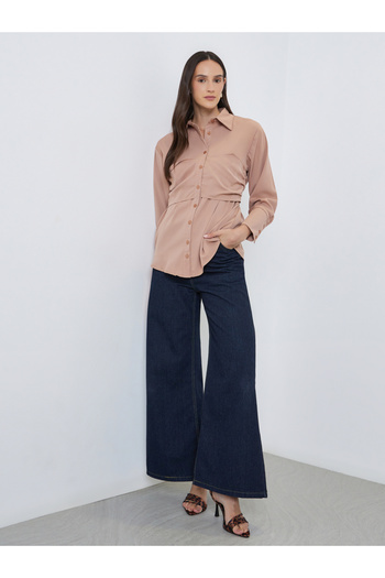 Styli Spread Collar Buttoned Long Sleeve Shirt