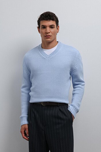 Antioch Baby Blue Textured V-Neck Men's Sweater