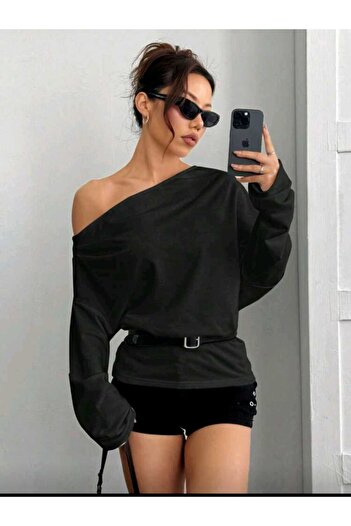 charango Women's Boat Neck Asymmetric Relaxed Cut Two-Ply Wide Sweatshirt