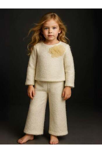 Zekids Girls' Knitted Soft Textured Stylish Pants Suit