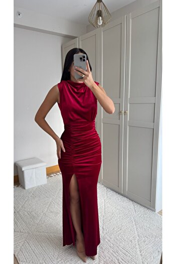 Sindimoda Gabriella Vatkalı Yırtmaçlı Kadife Abiye 9338