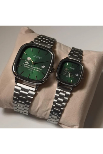 Casio Casio watch set with the Kingdom's logo | Price for two pieces