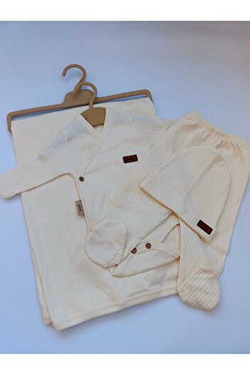 Bilge Trend 4 Piece Hospital Discharge Set with Blanket
