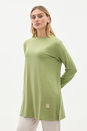 Linvey Crystal Crew Neck Embroidered Long Tunic