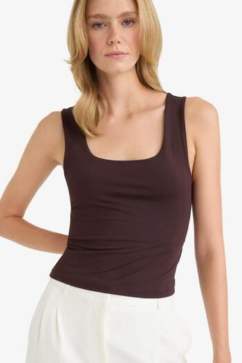 DeFacto Slim Fit Slim Fit Basic Plain Square Neck Undershirt (25 Au)