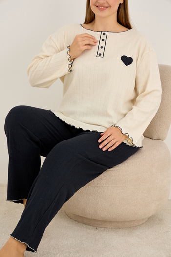 Siyah İnci Navy Blue Heart Embroidery Large Size Knitted Interlock Pajama Set25228002