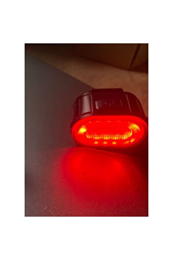 Carsons Stop cyty, 6 moduri luminare, timp incarcare 1 ora, lampa spate rosie bicicleta