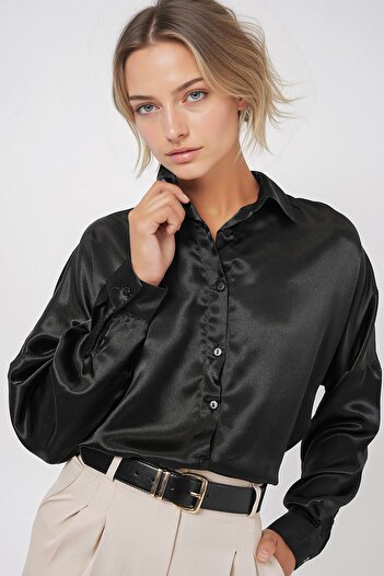 Hiccup Bdart Buttoned Oversize Satin Shirt