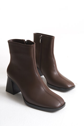 ELAIA SHOES Γυναικείες μπότες με τακούνι LORA Bitter Brown Blunt Toe