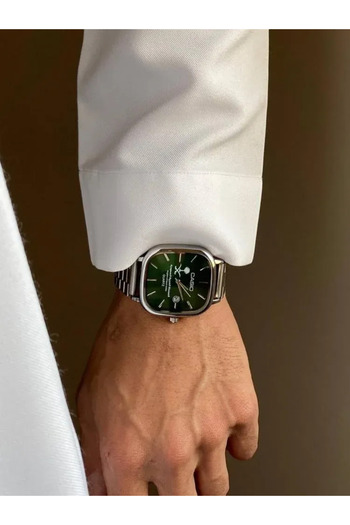 Casio Casio watch Saudi Arabia green