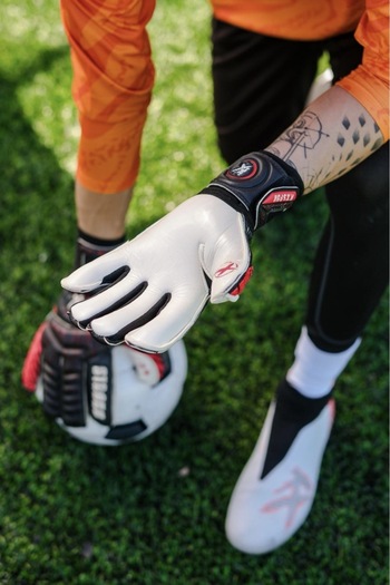 KXSPOR Kx'Strong' Professional Goalkeeper Gloves