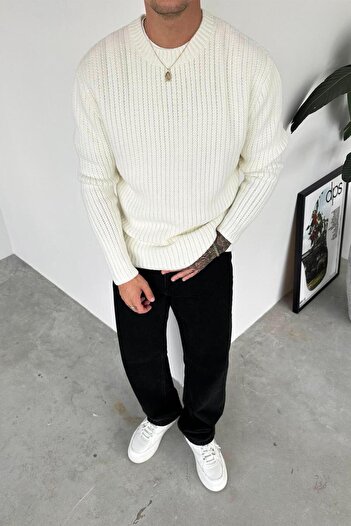 HAFKAGİYİM Ecru Knitted Pattern Relaxed Knitwear Sweater