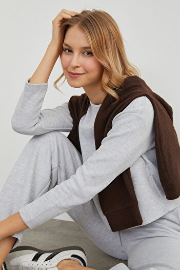 Fulla Moda Basic Crew Neck 2 Piece Set