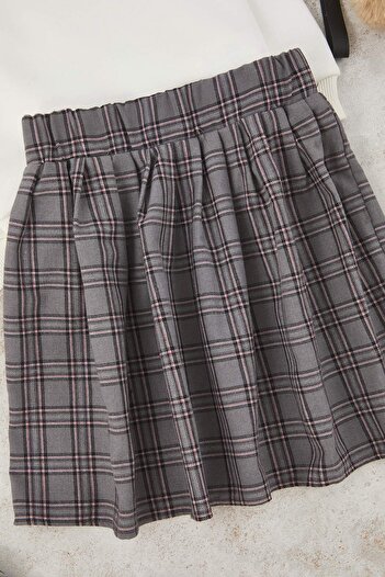 TRENDYOLKIDS Ecru Girl's Plaid Crew Neck Regular Skirted Woven Bottom - Top Set Tkdaw26Au00040