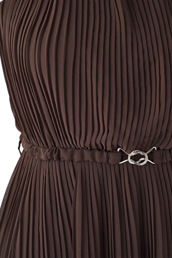 Trendyol Curve Καφέ Bodycon Maxi Φόρεμα από υφαντό σιφόν μεγάλου μεγέθους TBBSS25AH00252