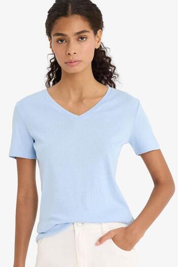 DeFacto Slim Fit Slim Fit V-Neck Basic Plain Ribbed Short Sleeve T-Shirt (25 Sp)