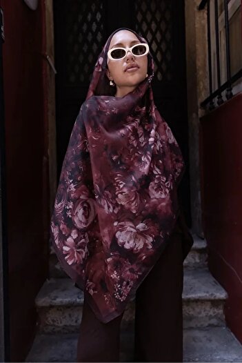 Gogoey Mystic Bloom Pattern Cotton Silk Shawl