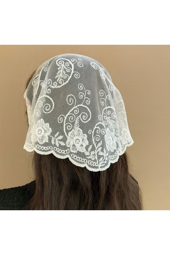 FloresDeCarnaval Voile- Elegant Lace Hair Cover with Floral Pattern – Fall/Winter Trend 2025