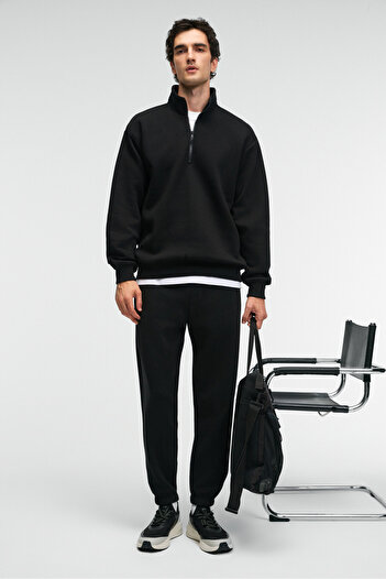 GRIMELANGE Ansel Men's Elastic Narrow Leg Three-Pocket Soft Organic Cotton Black Sweatpants