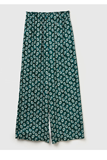 United Colors of Benetton Women's Green 100% Viscose Comfortable Cut Elastic Waist Trousers with Pockets