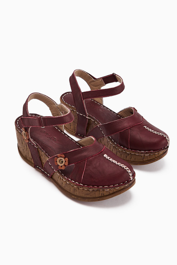 Limoya Women's Burgundy Flower Detailed Closed Toe Wedge Heeled Women's Shoes