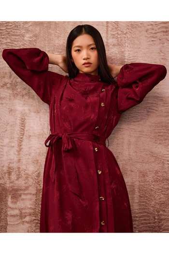 SCL Patterned Pleat Detailed Belted Dress