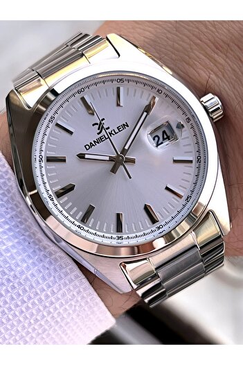 Daniel Klein Men's Wristwatch with Calendar, Steel Cord 30 Mt Water Resistant, with Bracelet Gift