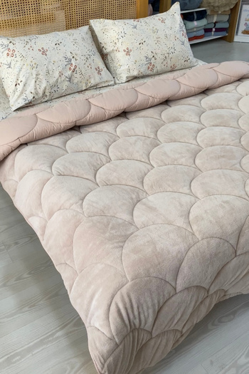 sutra Wellsoft Sleeping Set with Cotton Double Elastic Sheets