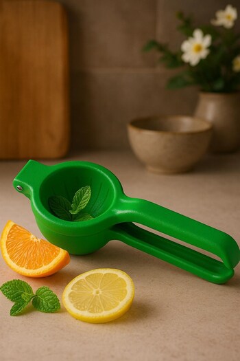 Arma House Large Size Durable Cast Iron Lemon Squeezer & Citrus Juicer