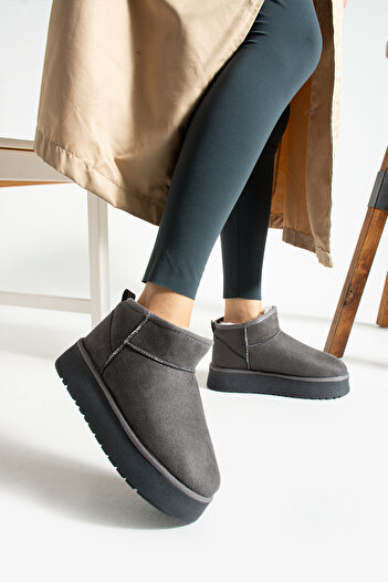 COMFORT OF PANTOFOLE Nubuck Boots
