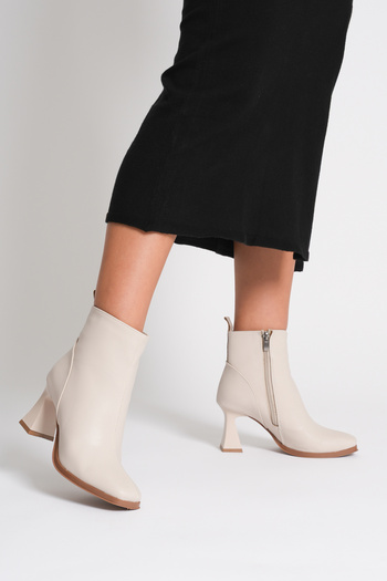 Lolita Love Shoes Γυναικείες μπότες Keri Beige Skin Blunt Toe
