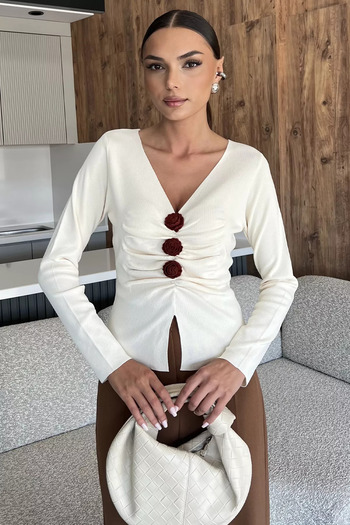julude Cream Front Rose Detailed Knitwear Blouse