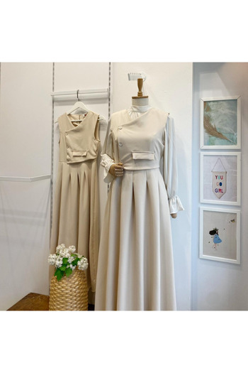 Faya Boutique Κρεμ κουρέματος με λεπτομέρεια με κουμπιά